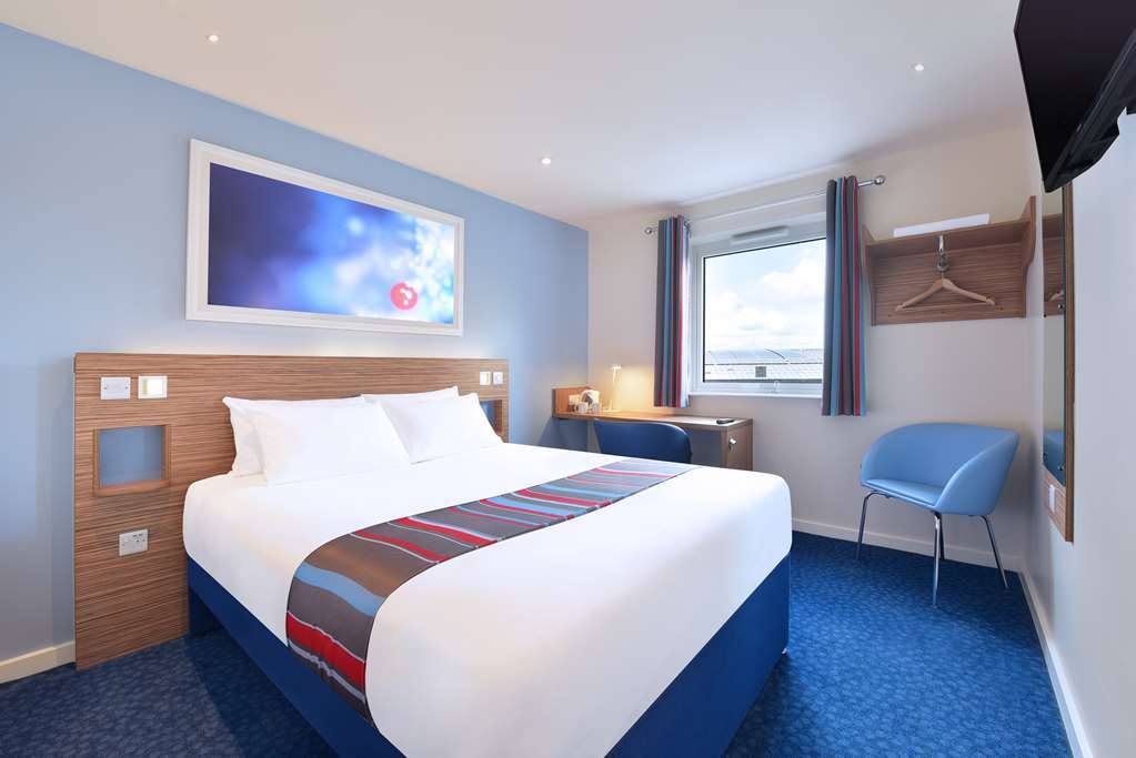 Celtic International Hotel Cardiff Airport Barry Room photo